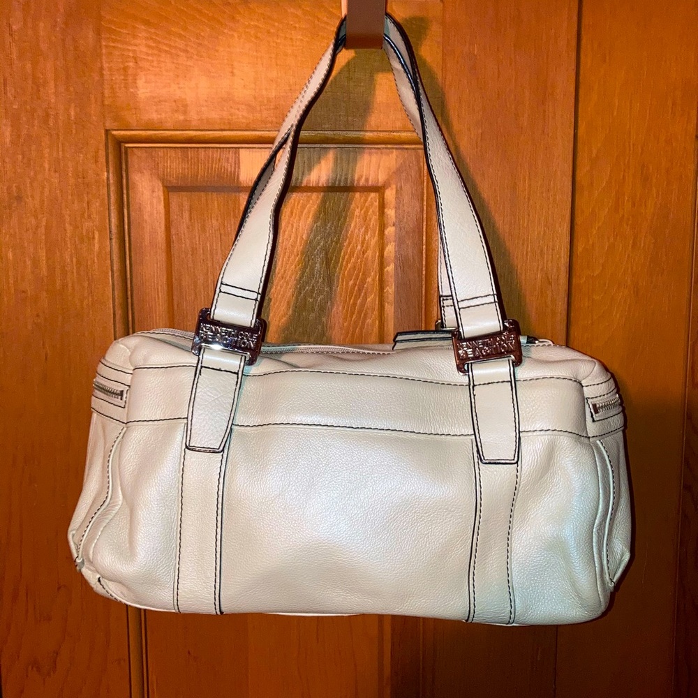 Kenneth Cole Reaction Leather Barrel Bag